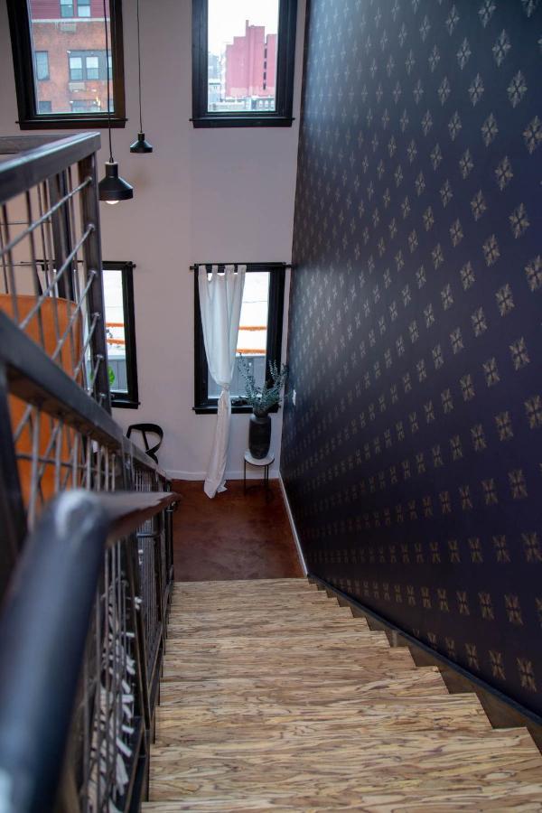 Eco Friendly Loft In Center City, Contactless Check In - Hive Room フィラデルフィア エクステリア 写真